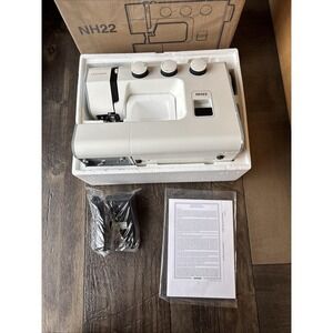 New Janome New Home Mechanical Sewing Machine NH22 Stitch Auto Needle Threading